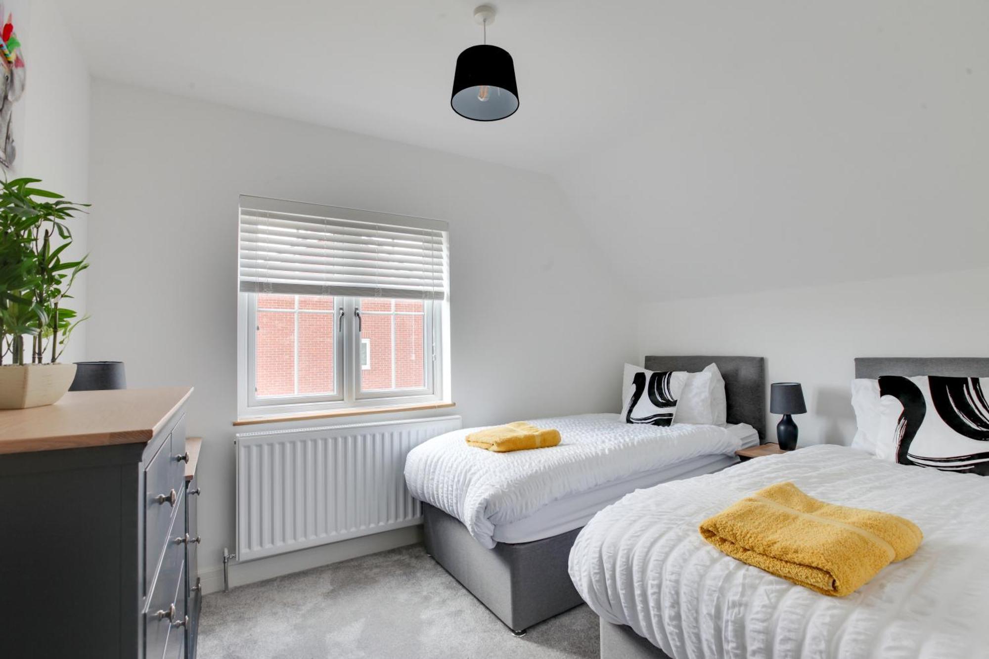 Kestrel Gardens Dunmow Great Dunmow
