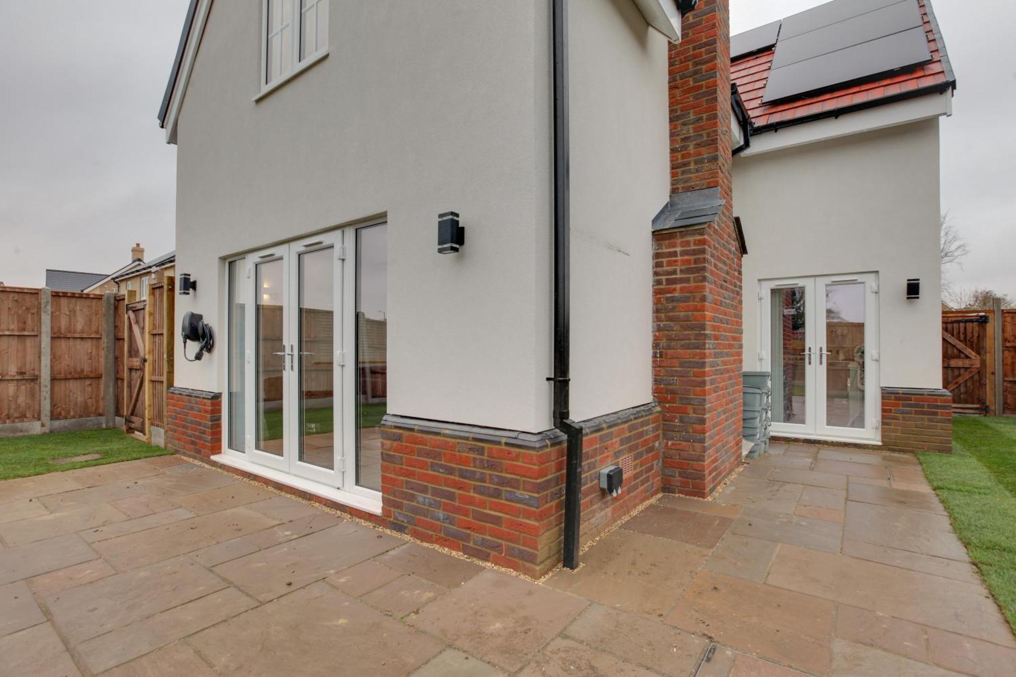 Kestrel Gardens Dunmow *