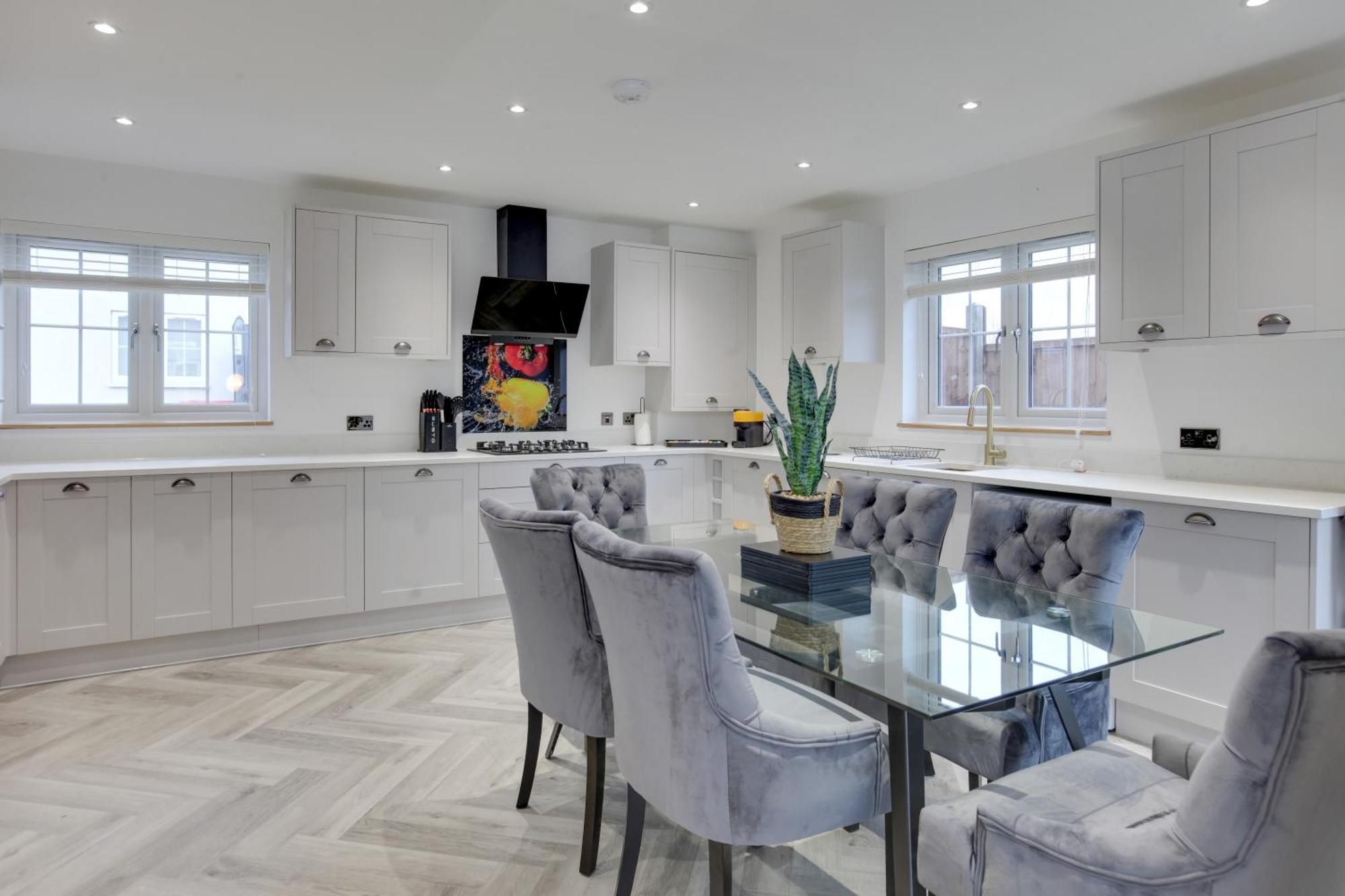 Kestrel Gardens Dunmow Holiday home